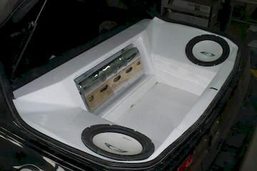 Maxton-Design-Subwoofer-Nissan-300ZX-Z32-_NI-300-ZX-BB1F