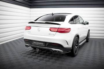 Hinten-Splitter-mit-einem-vertikalem-balken-Mercedes-AMG-GLE-43-Coupe-C292_ME-GLE-C292-43-RD1G-RD2G
