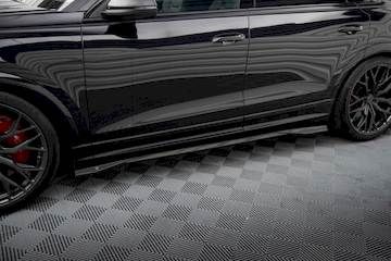 Prepreg-Carbon-Fiber-Seitenschweller-Audi-RSQ8-Mk1_CF-AU-RSQ8-1-SD1-245-P