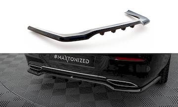 Zentrale-Hinten-Splitter-mit-einem-vertikalem-balken-Mercedes-Benz-CLA-Coupe-C118_ME-CLA-118-RD1G-RD2G