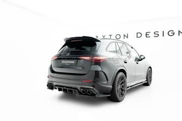 Hinten-Splitter-mit-einem-vertikalem-balken-Mercedes-AMG-GLC-43-X254_ME-GLC-X254-43-RD1G-RD2G
