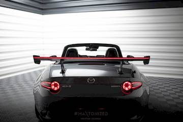 Carbon-Spoiler-With-Internal-Brackets-Uprights---LED-Mazda-MX-5-ND-Mk4_CF-MA-MX5-4-WING5-INT-245-P-LED