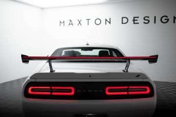 Carbon-Spoiler---LED-Dodge-Challenger-Mk3_CF-DO-CHL-3-INT-WING5-245-P-LED
