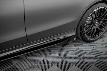 Side-Flaps-Mercedes-AMG-C63-Sedan---Estate-W205-Facelift_MEC205F63CNC-SF1G