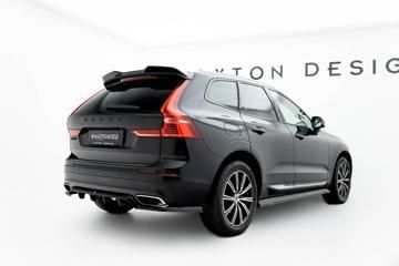 Hinten-Splitter-mit-einem-vertikalem-balken-Volvo-XC60-Mk2_VO-XC60-2-RD1G-RD2G