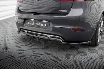 Hinten-Splitter-mit-einem-vertikalem-balken-Renault-Megane-GT-MK3-Facelift_RE-ME-3-GT-RD1G-RD2G