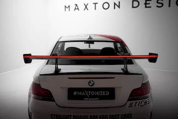 Carbon-Spoiler-With-Upper-Swan-Mounting---LED-BMW-1-M-E82_CF-BM-1-82-M-WING5-UPP-245-P-LED