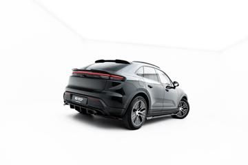 Hinten-Splitter-mit-einem-vertikalem-balken-Porsche-Macan-EV-Mk1_PO-MA-EV-1-RD1G-RD2G