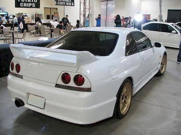 Maxton-Design-Spoiler-Nissan-Skyline-R33-_1995