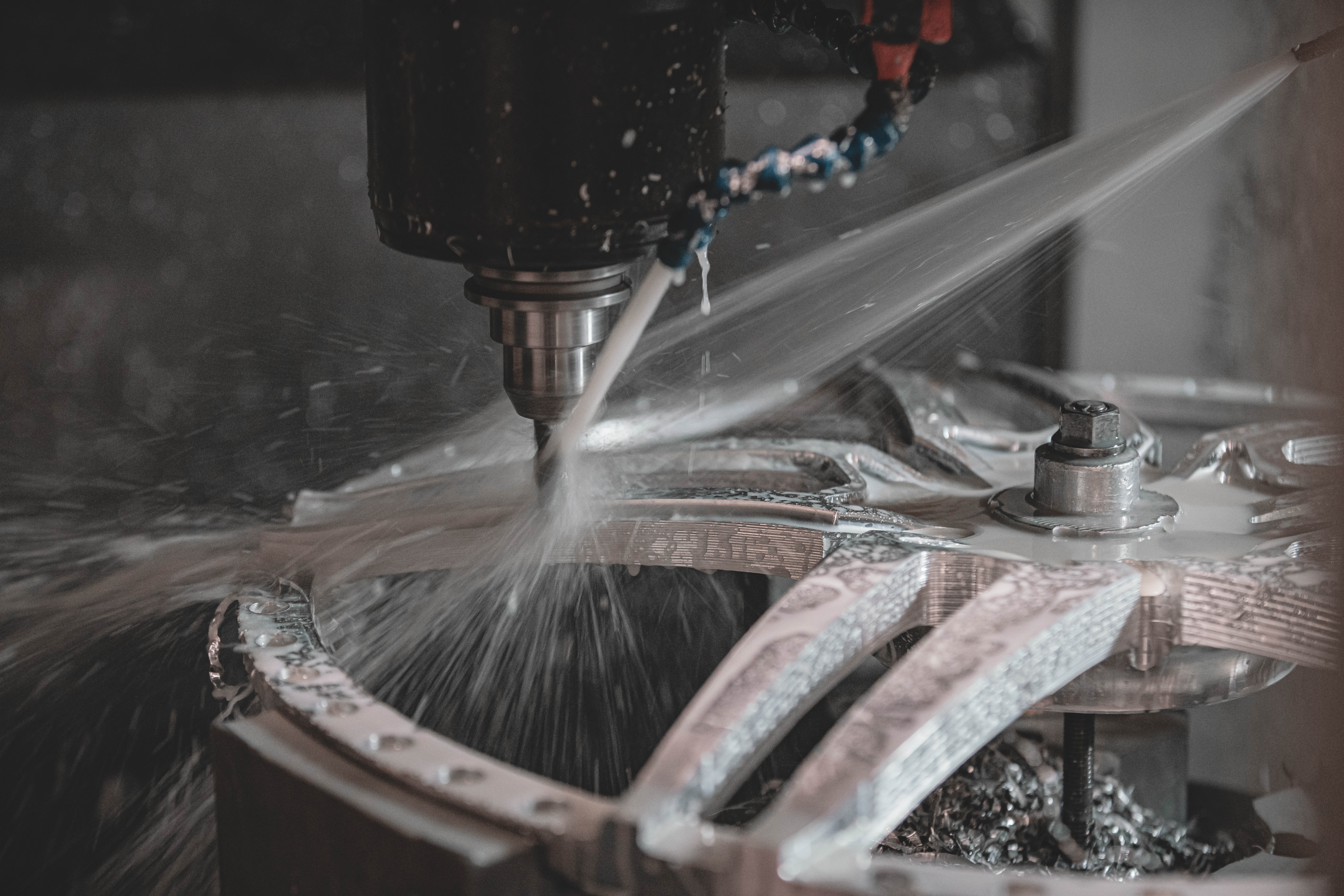 Vollständiges CNC-Fräsen